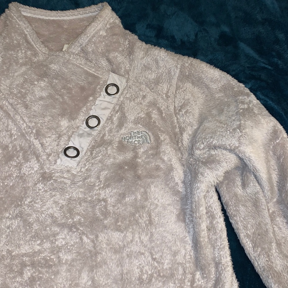Grey North Face sweater